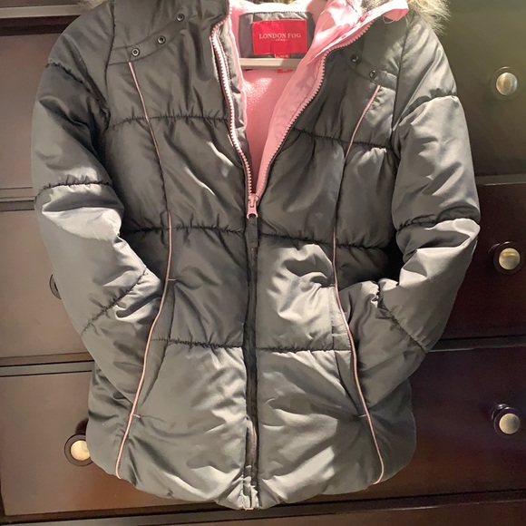 London Fog gray/pink girls puffer coat! - Picture 6 of 10